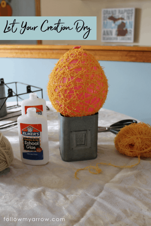 Easy Yarn Pumpkin Craft 1